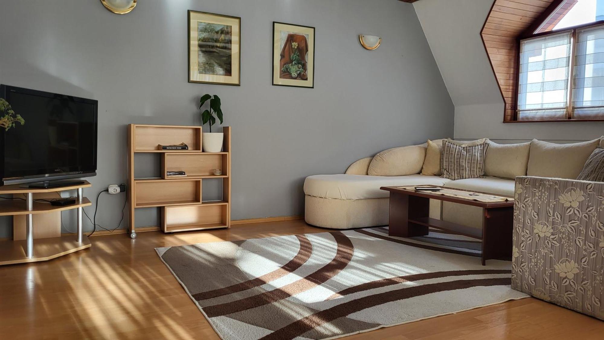 Cobanija Apartment *